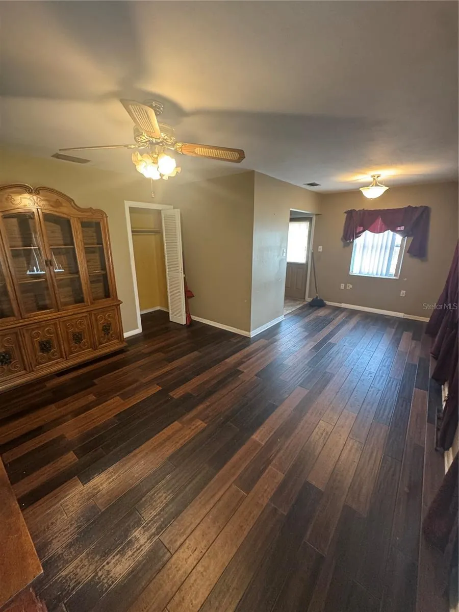 4603 HARVEY AVENUE Tampa, FL 33603