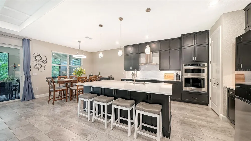 469 BANEBERRY COURT Nokomis, FL 34275