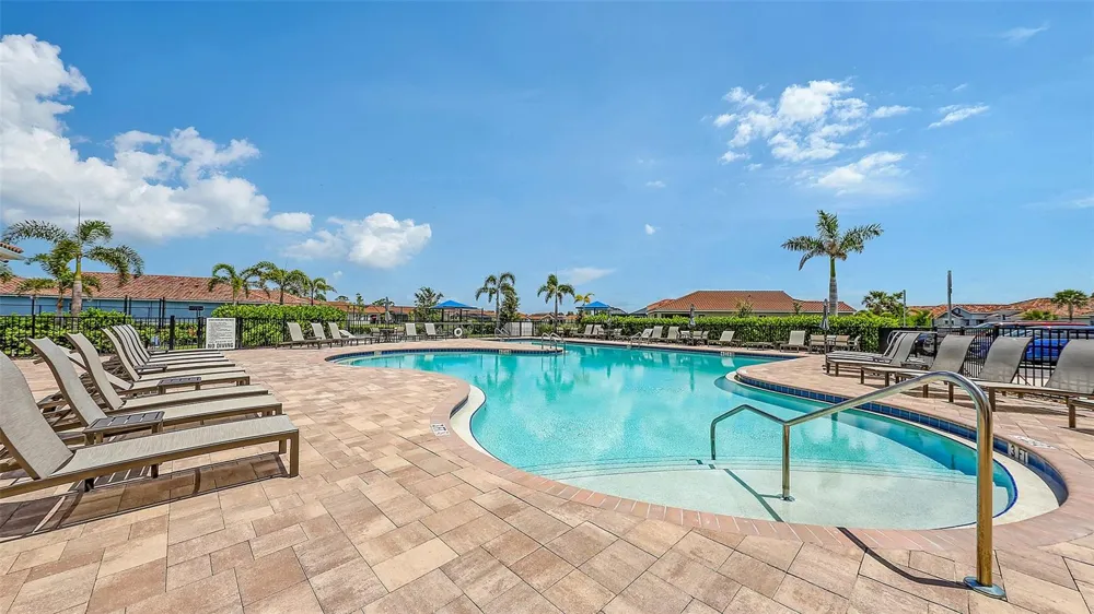 469 BANEBERRY COURT Nokomis, FL 34275