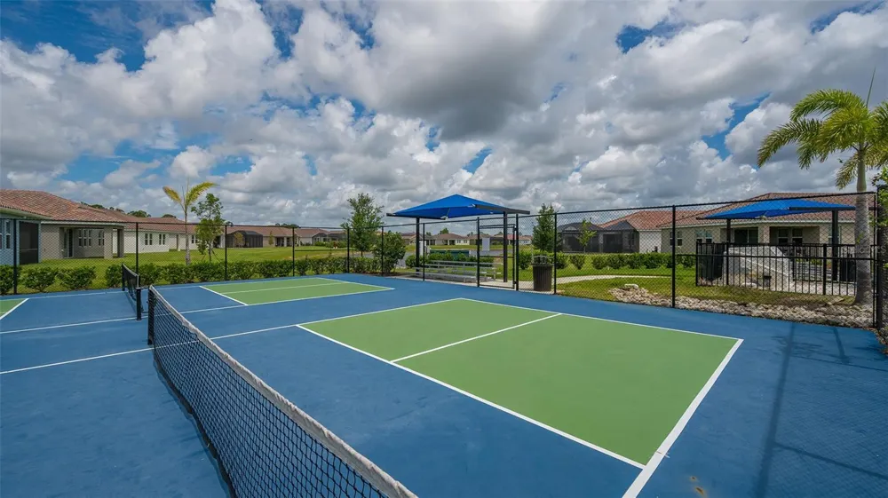 469 BANEBERRY COURT Nokomis, FL 34275