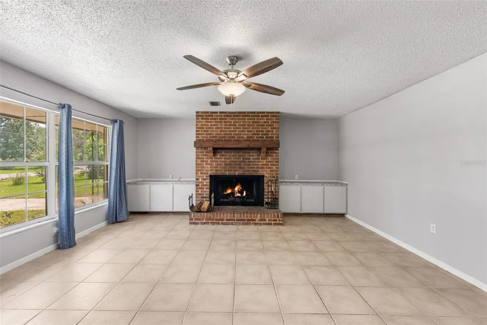 1804 NW 36TH TERRACE Gainesville, FL 32605