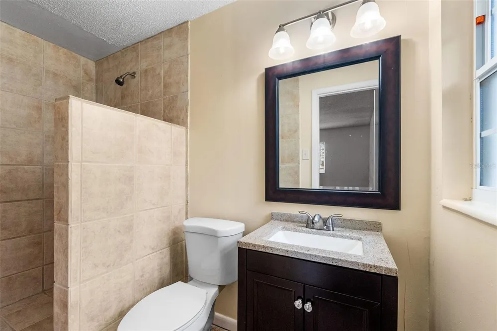 1804 NW 36TH TERRACE Gainesville, FL 32605