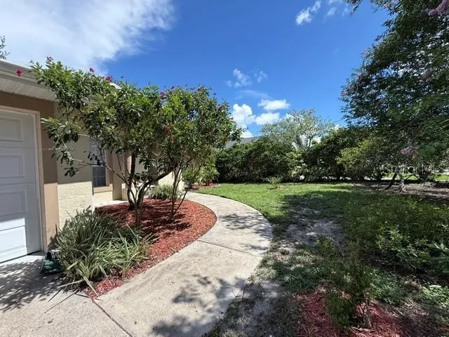 3225 HART WAY Sarasota, FL 34232