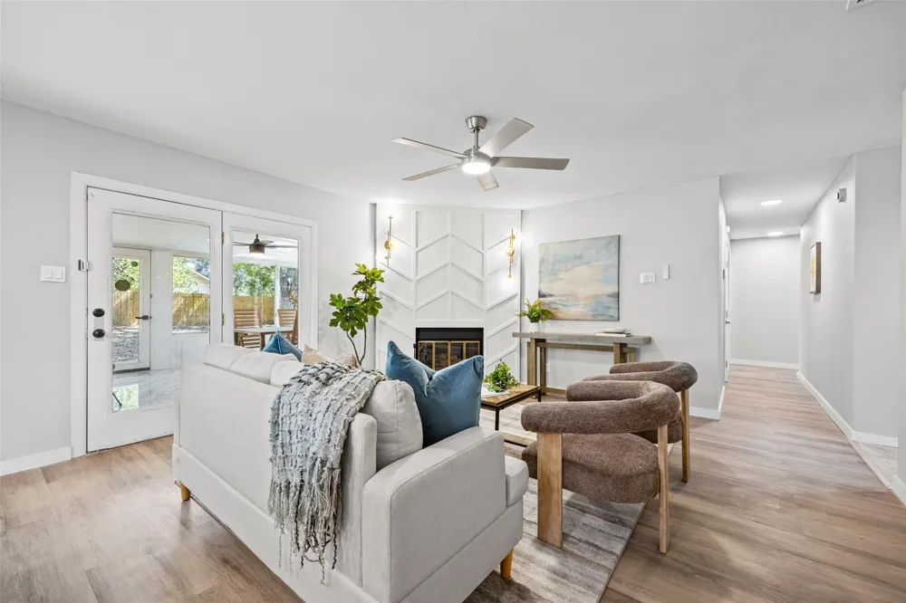 9847 Childress Drive Austin, TX 78753