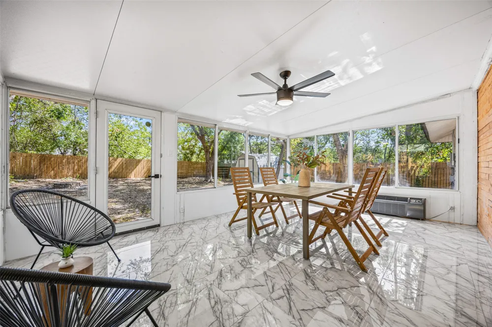 9847 Childress Drive Austin, TX 78753
