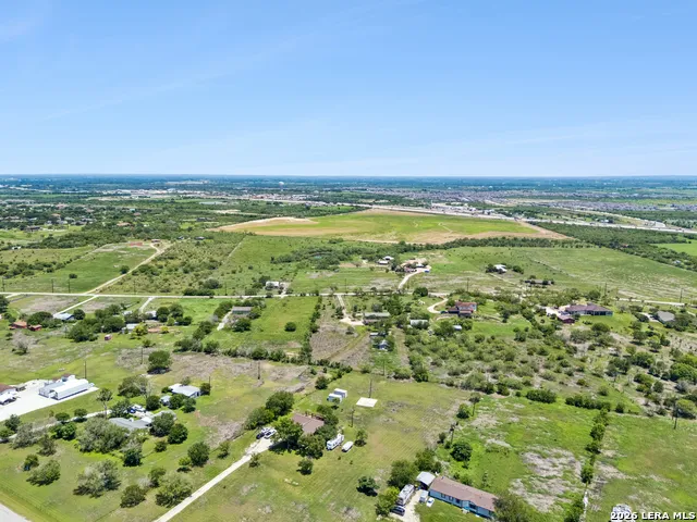 6580 Pfeil Road Schertz, TX 78154