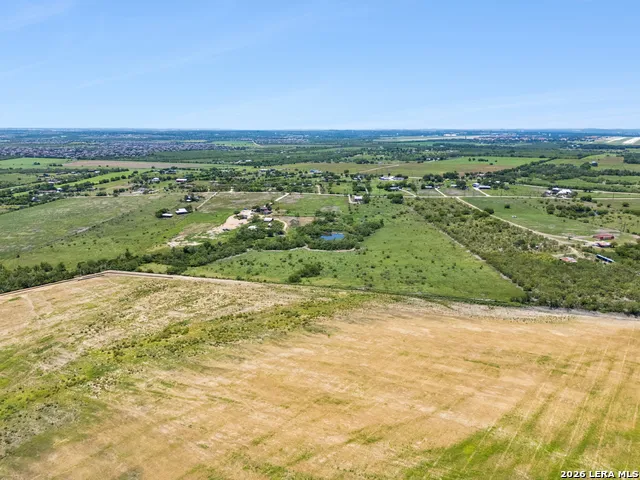6580 Pfeil Road Schertz, TX 78154