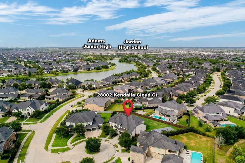 28002 Kendalia Cloud Court Fulshear, TX 77441