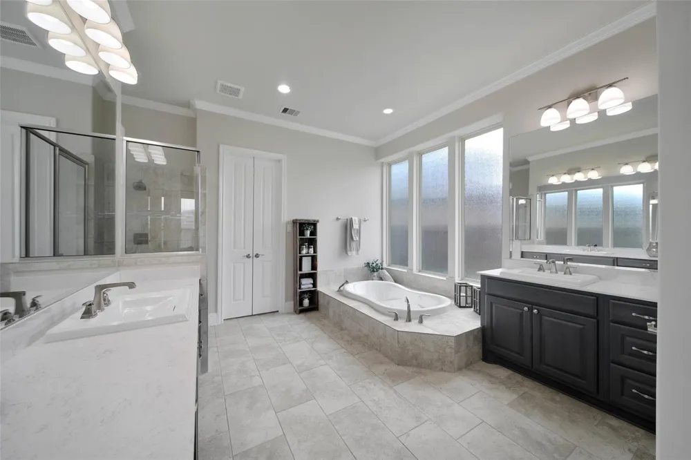 28002 Kendalia Cloud Court Fulshear, TX 77441