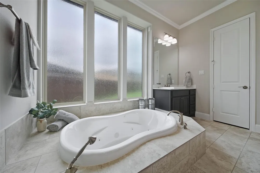 28002 Kendalia Cloud Court Fulshear, TX 77441
