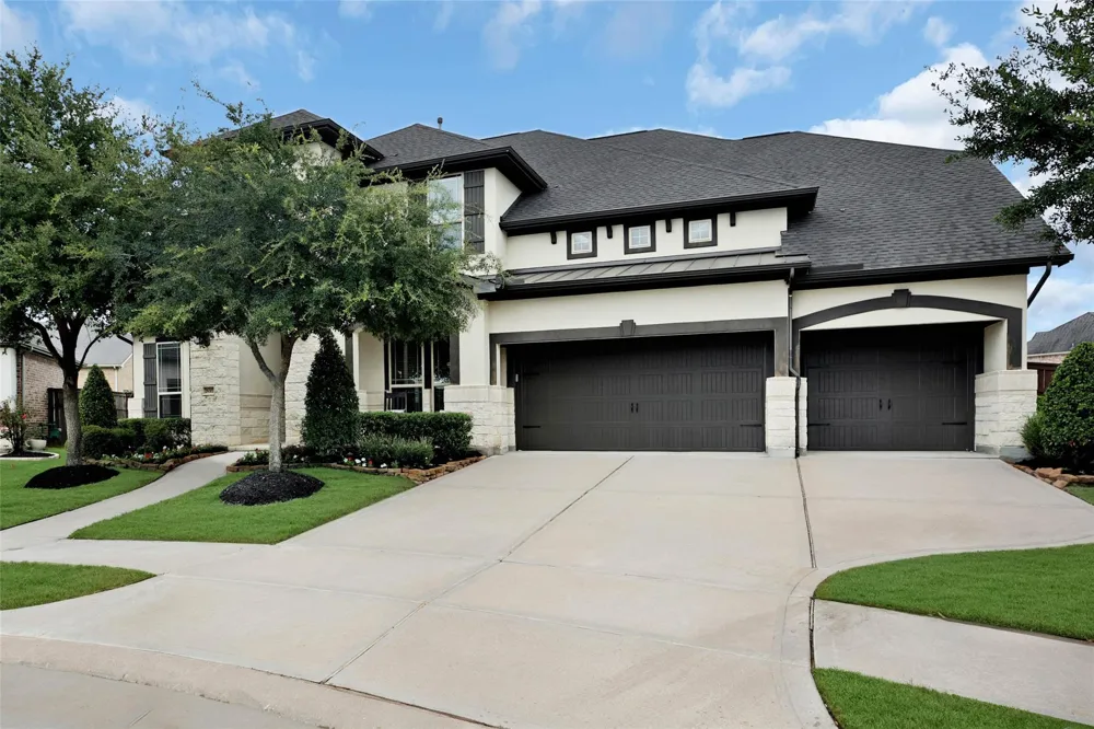 28002 Kendalia Cloud Court Fulshear, TX 77441
