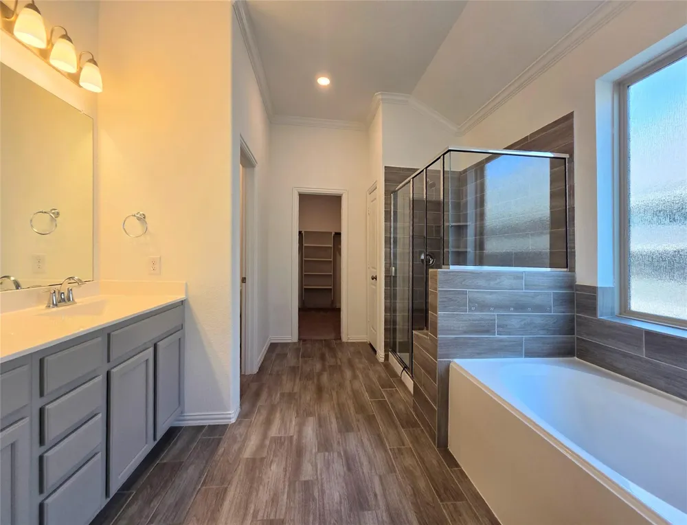 4826 Albany Ridge Lane Rosharon, TX 77583