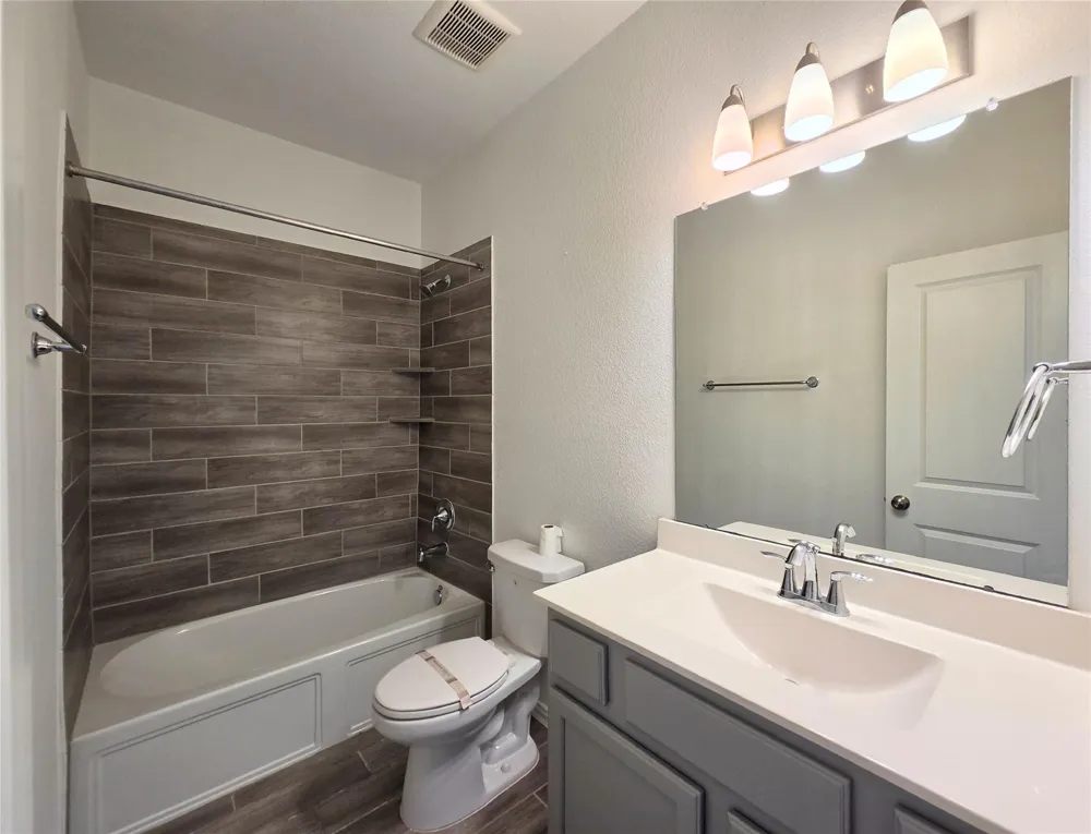 4826 Albany Ridge Lane Rosharon, TX 77583