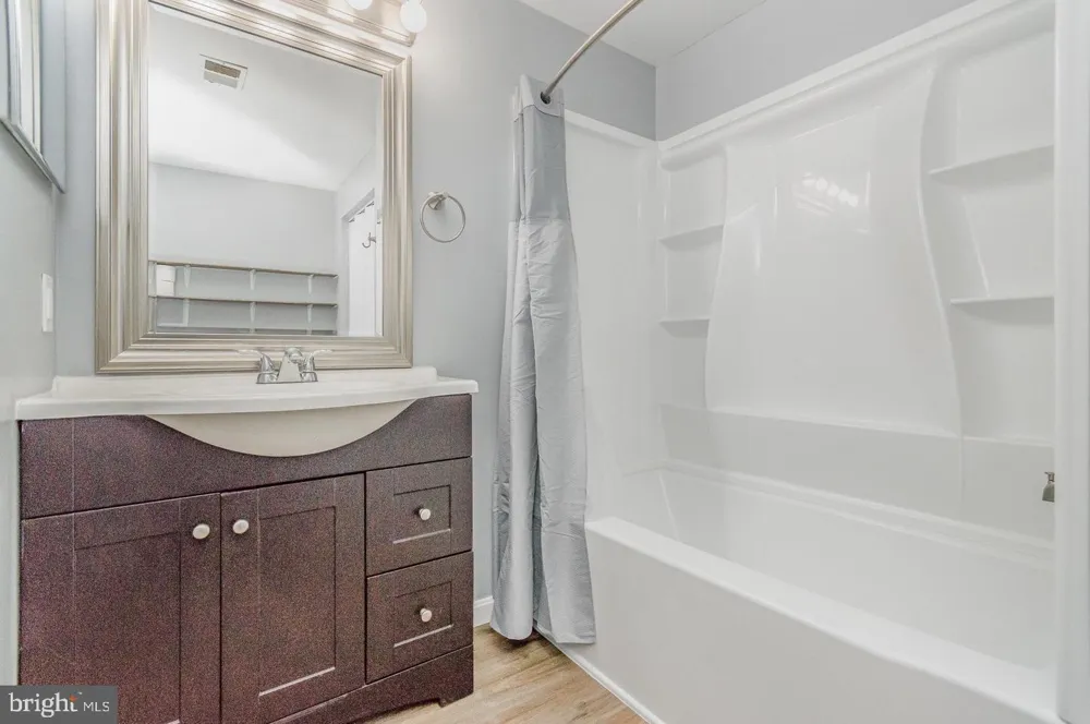 100 GROSVENOR LANE #3 Stafford, VA 22556