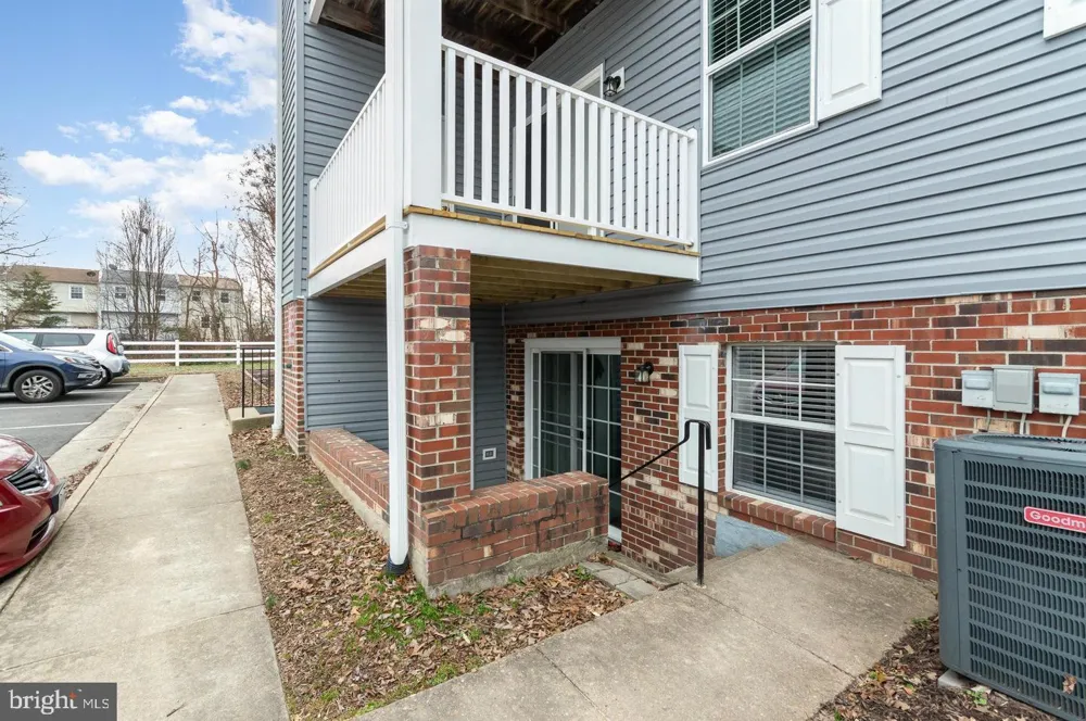 100 GROSVENOR LANE #3 Stafford, VA 22556