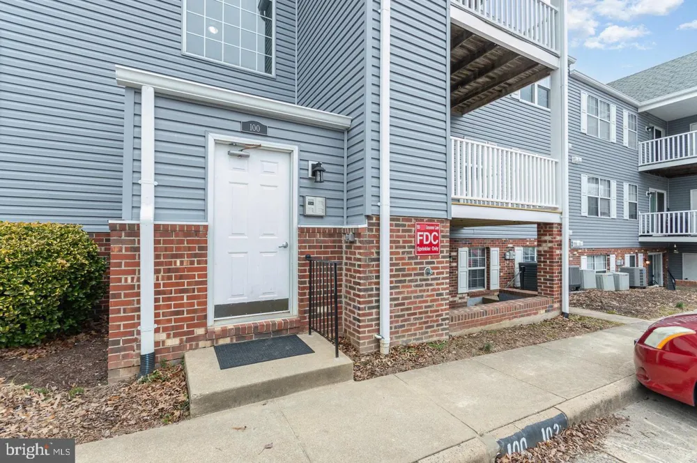 100 GROSVENOR LANE #3 Stafford, VA 22556