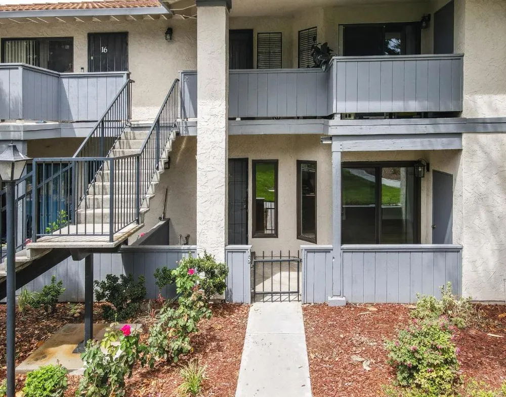 18 Kenbrook Circle San Jose, CA 95111