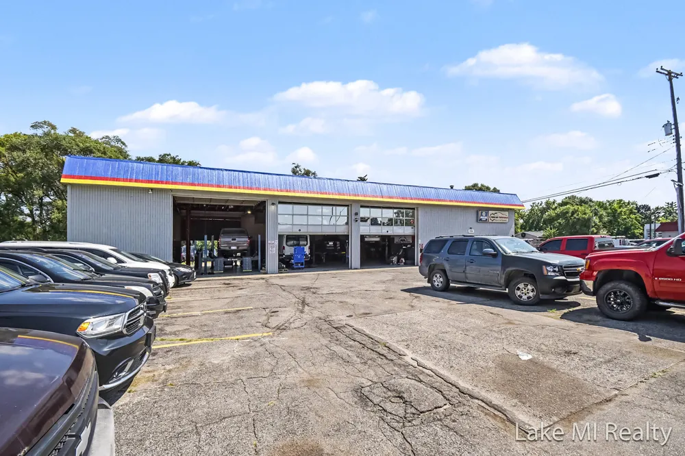 3364 Division Avenue S Wyoming, MI 49548