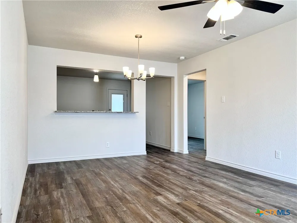 222 Dolphin Drive Temple, TX 76501