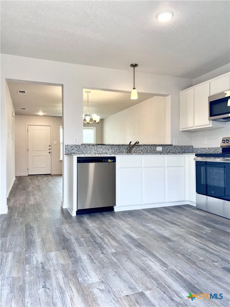 222 Dolphin Drive Temple, TX 76501