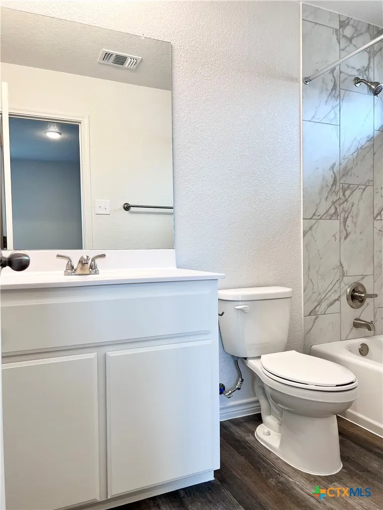 222 Dolphin Drive Temple, TX 76501