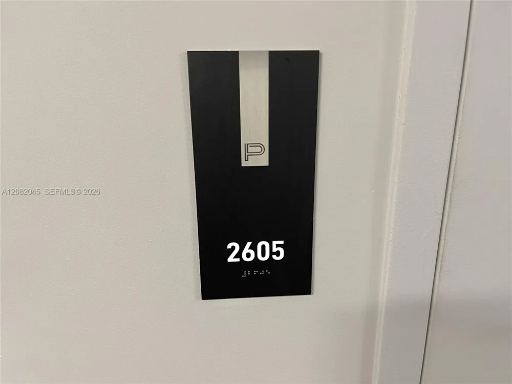 851 NE 1st Ave #2605 Miami, FL 33132
