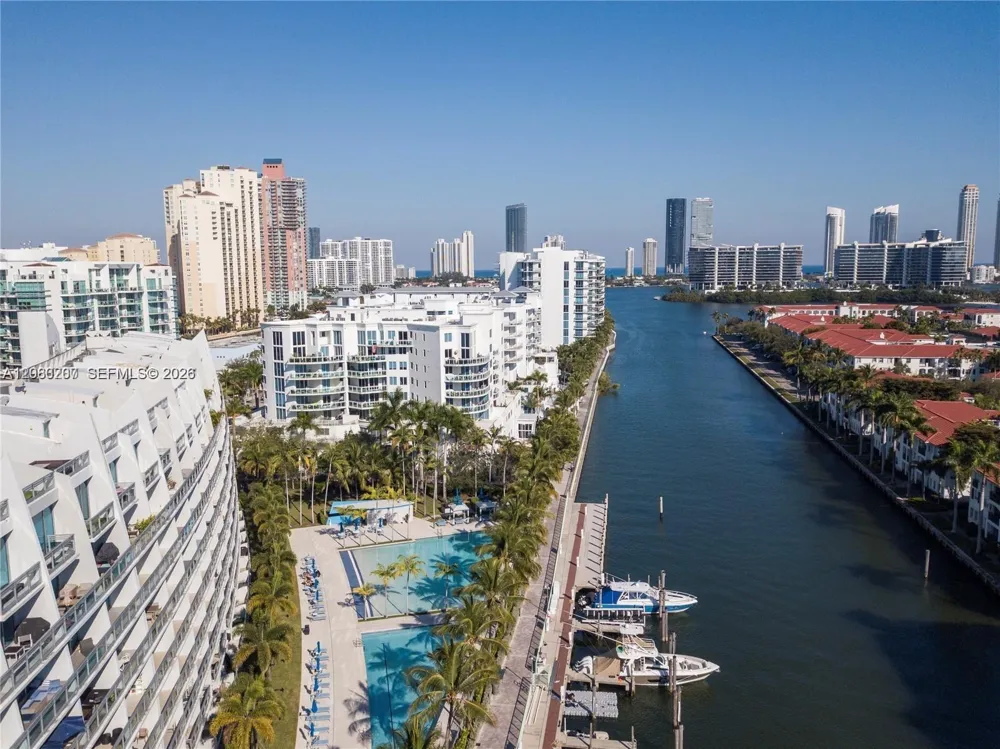 2950 NE 188th St #247 Aventura, FL 33180