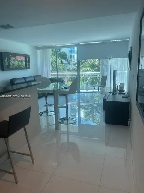 2950 NE 188th St #247 Aventura, FL 33180