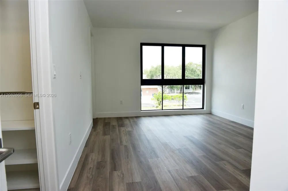 4218 NE 7th Terrace #4 Oakland Park, FL 33334