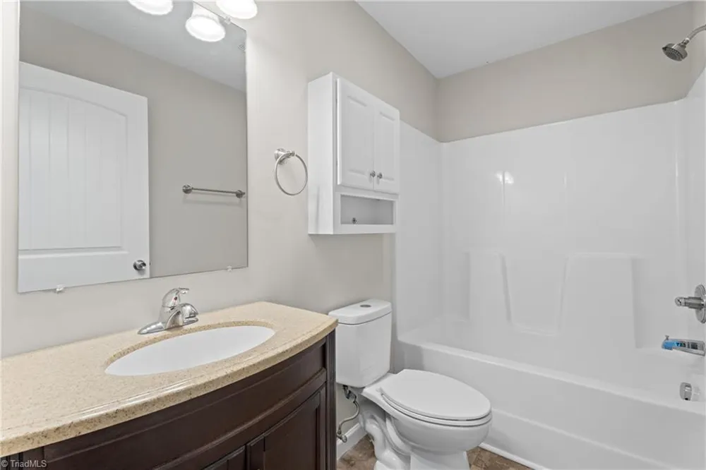 6131 Old Salisbury Road Linwood, NC 27299