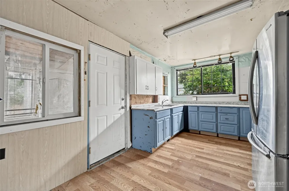 842 NW New York Avenue Chehalis, WA 98532