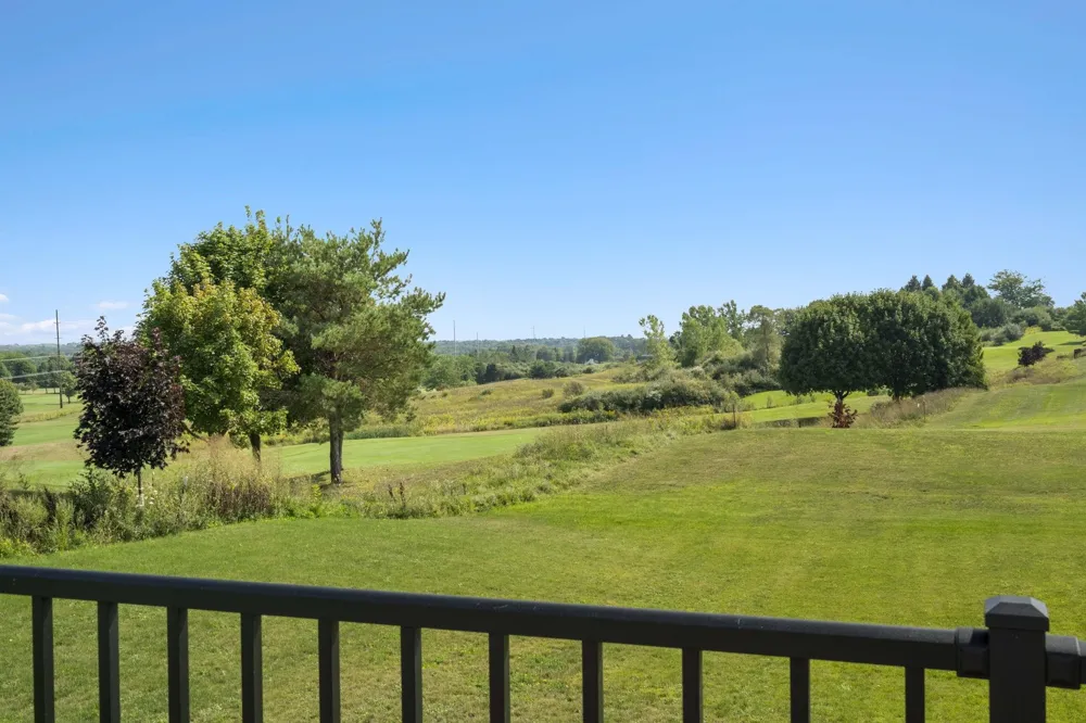 2844 W Crown Drive Garfield Charter Township, MI 49685