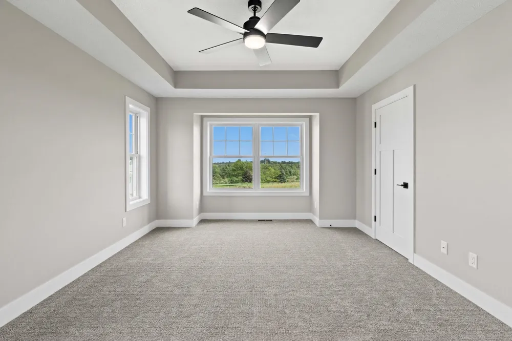 2844 W Crown Drive Garfield Charter Township, MI 49685