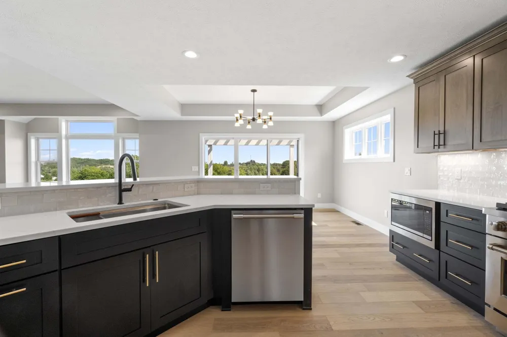 2844 W Crown Drive Garfield Charter Township, MI 49685