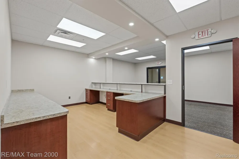 13530 Michigan Avenue #242 Dearborn City, MI 48126