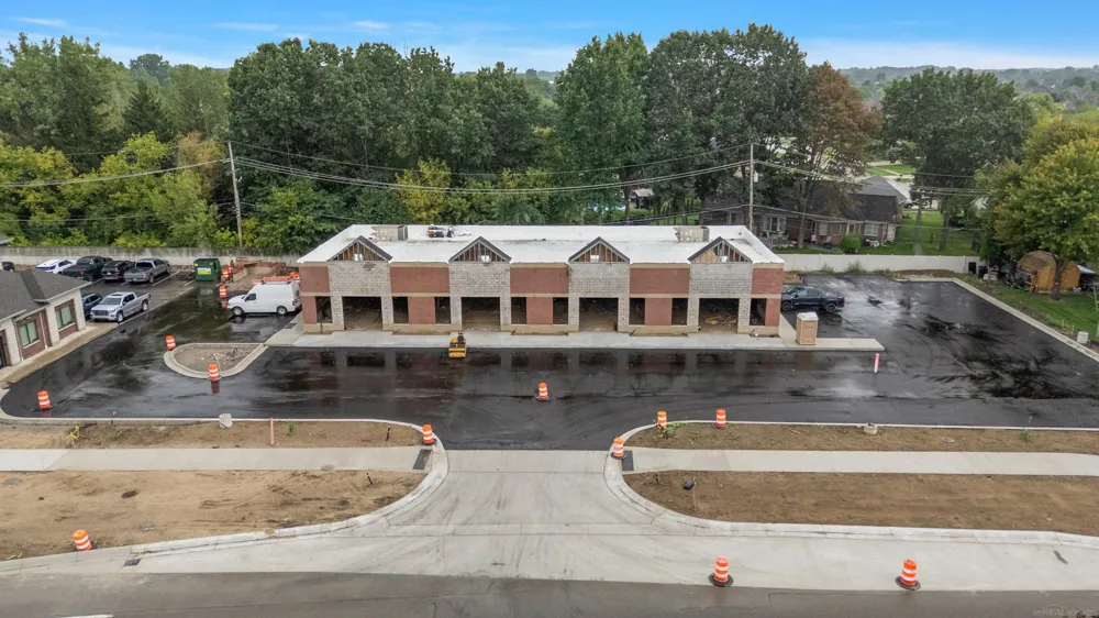 25 Mile Road Macomb Township, MI 48042