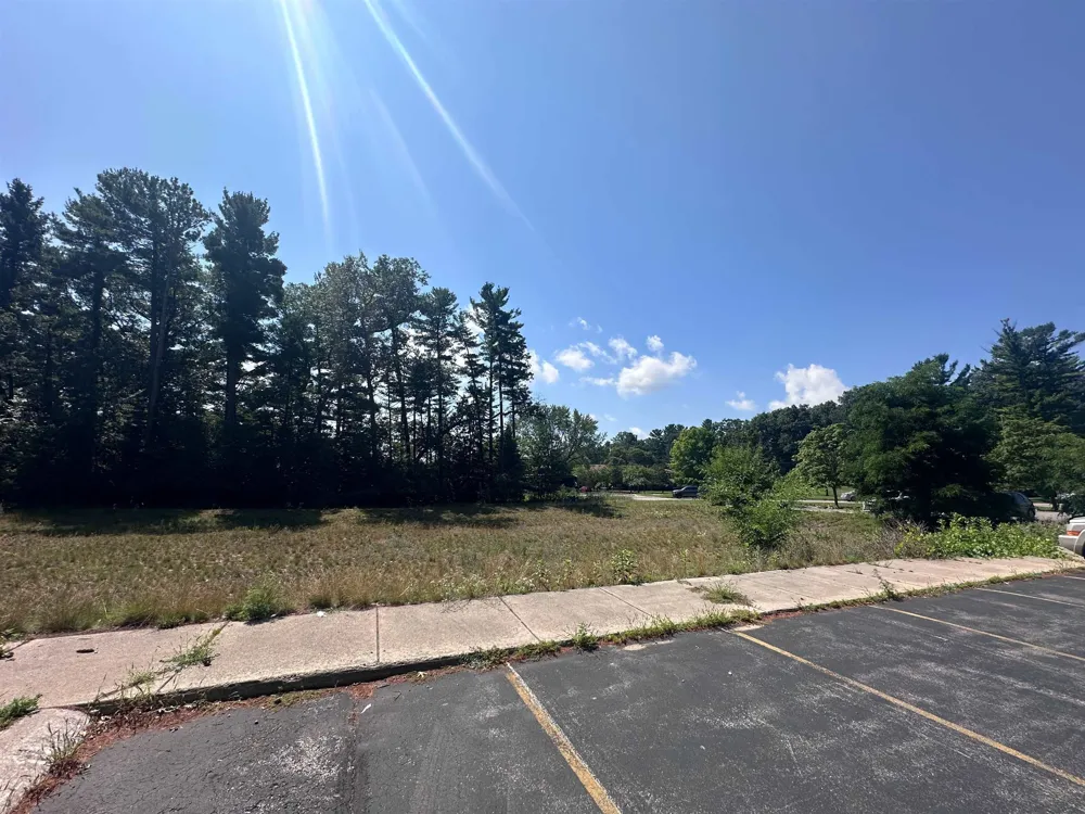 523 Munson Avenue Traverse City City, MI 49686