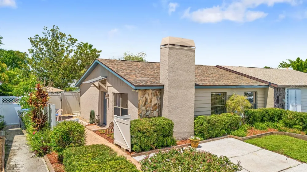 1205 MOHRLAKE DRIVE Brandon, FL 33511