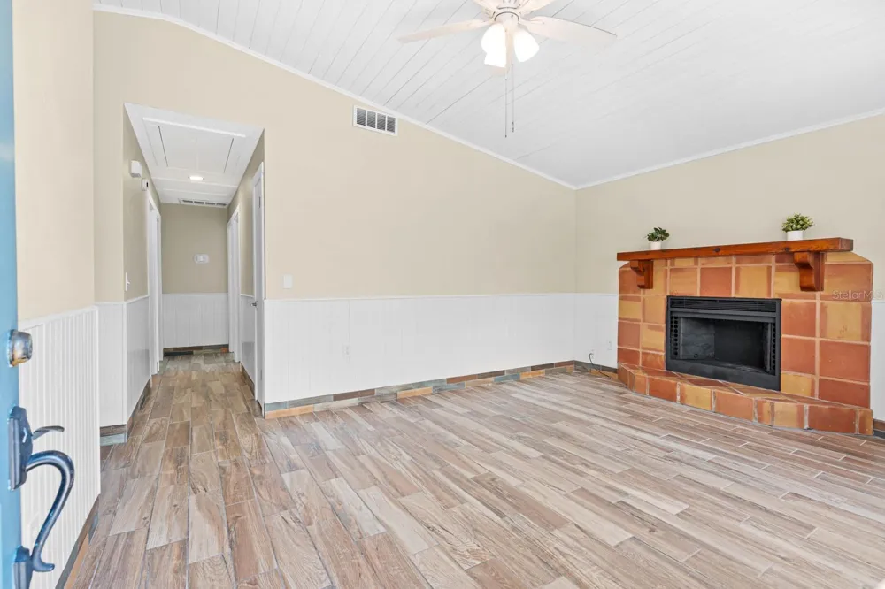 1205 MOHRLAKE DRIVE Brandon, FL 33511