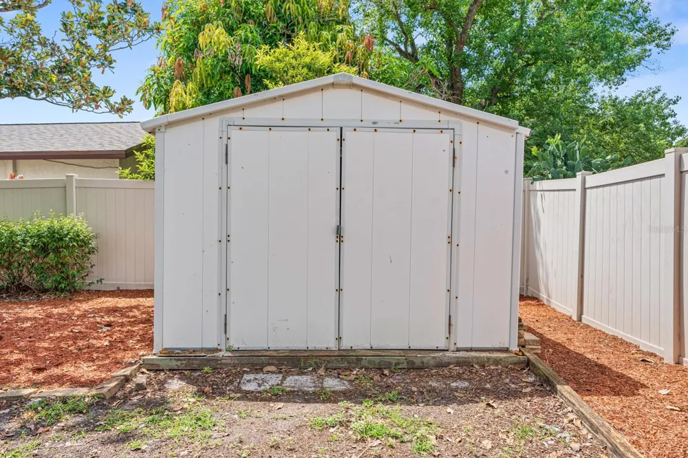 1205 MOHRLAKE DRIVE Brandon, FL 33511