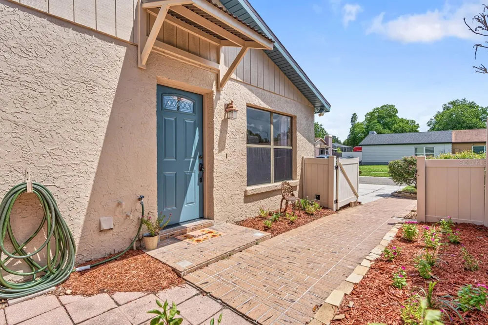 1205 MOHRLAKE DRIVE Brandon, FL 33511