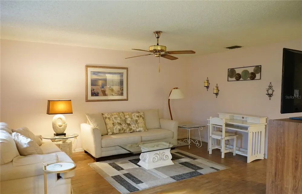 1904 CANTERBURY LANE #24 Sun City Center, FL 33573