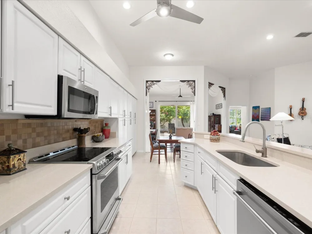 1101 HALEY LANE Dunedin, FL 34698