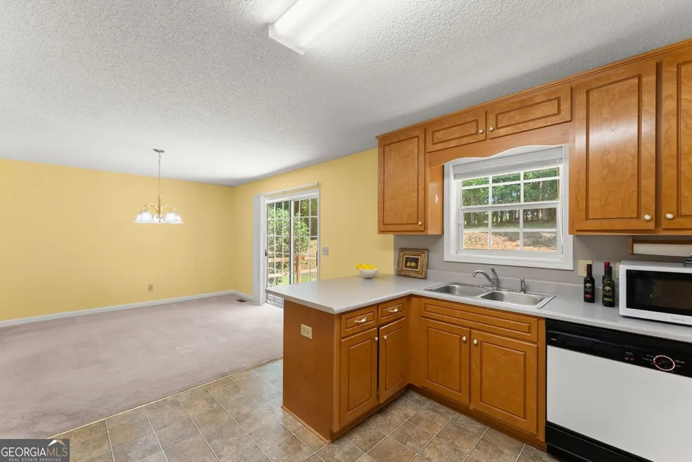 3027 Dawsonville HWY Gainesville, GA 30506
