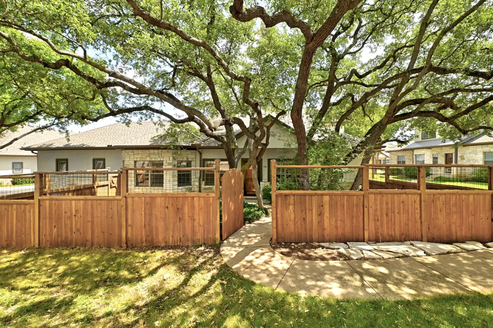8701 Escarpment Boulevard #103 Austin, TX 78749