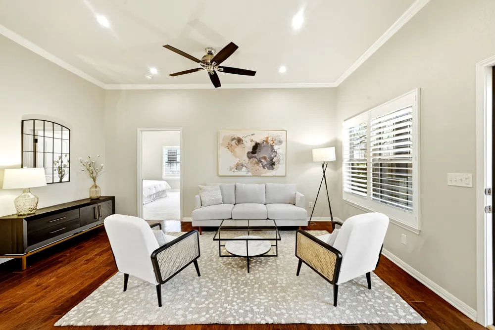 8701 Escarpment Boulevard #103 Austin, TX 78749