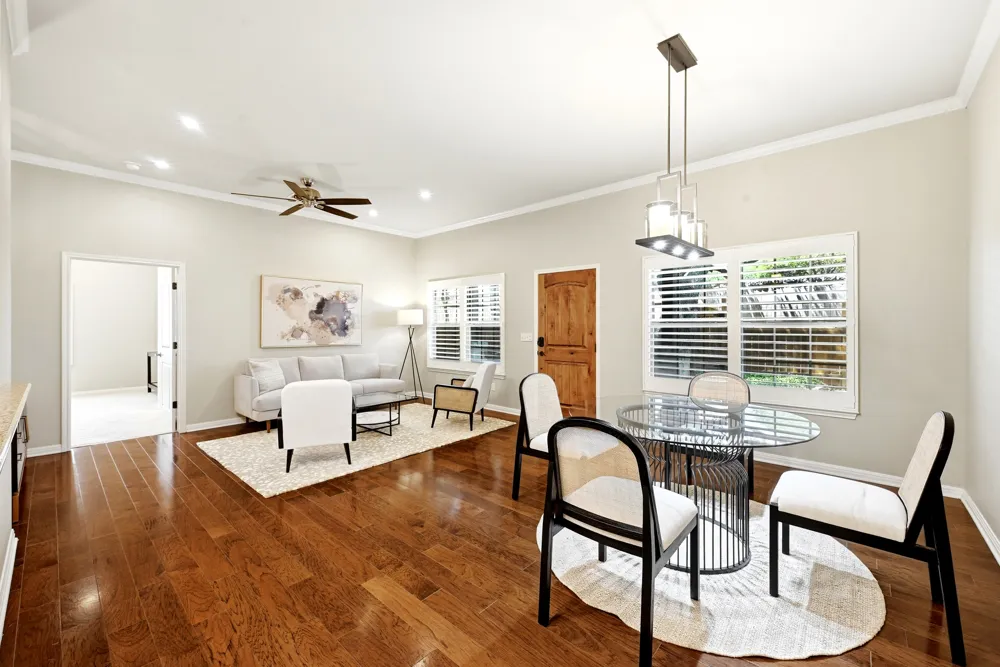8701 Escarpment Boulevard #103 Austin, TX 78749