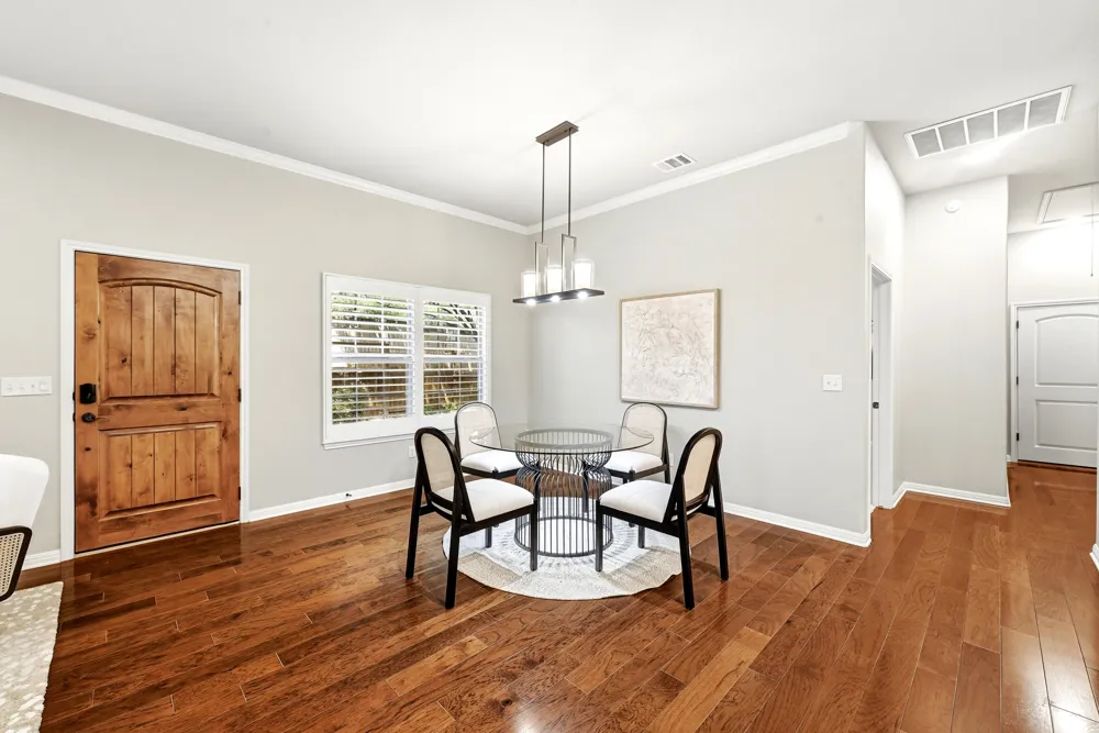 8701 Escarpment Boulevard #103 Austin, TX 78749