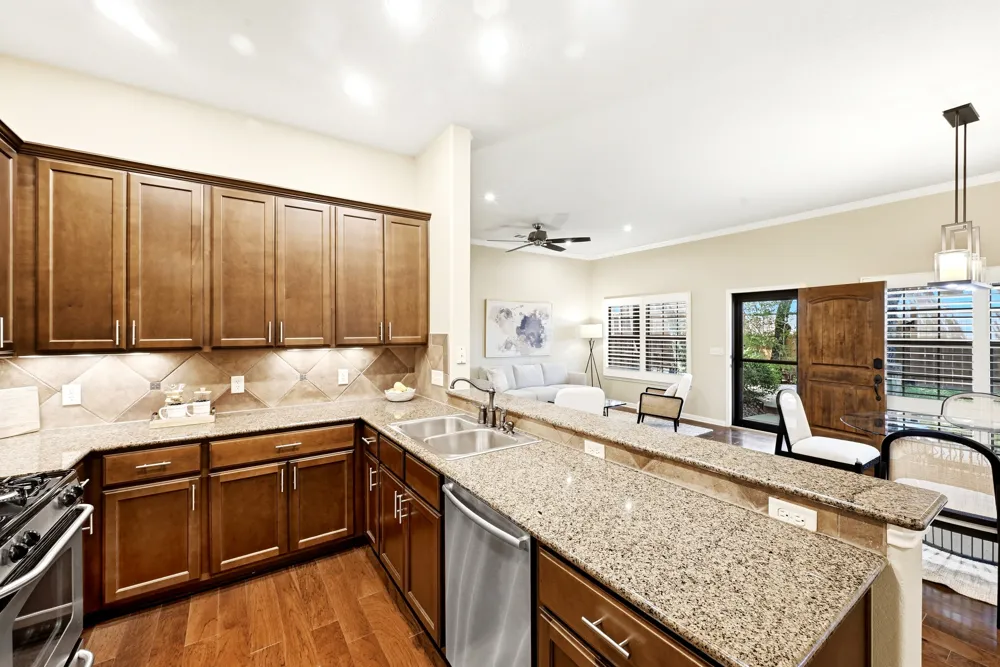 8701 Escarpment Boulevard #103 Austin, TX 78749
