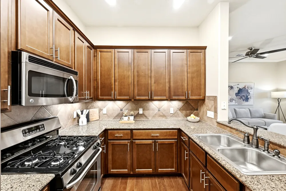 8701 Escarpment Boulevard #103 Austin, TX 78749